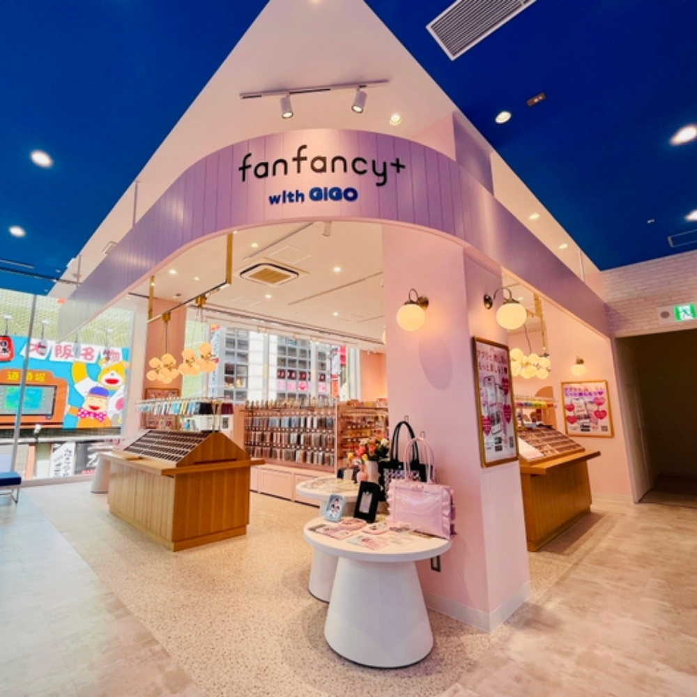 大阪超大扭蛋抓娃娃机器店来袭 大阪超大扭蛋抓娃娃机器店来袭